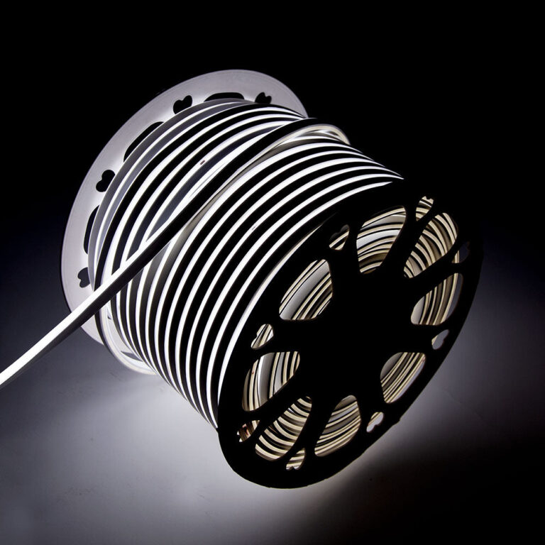 Tira LED Manguera "Neon Flex" 6W 6000ºK 24V 8x16mm Simple 120xSMD2835 6W/M x1M 40.000H - Corte 5CM